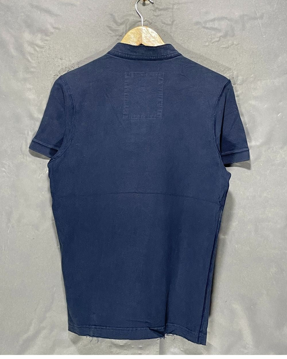 Hollister Gray T Shirt For Men Medium