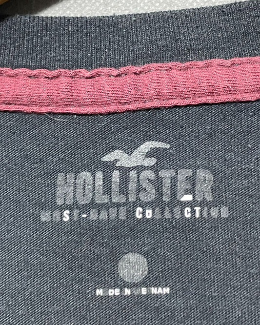 Hollister Black T Shirt For Men X Small