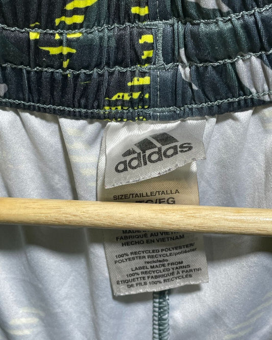 Adidas Camouflage Sports Short For Men XL | Preloved Labels