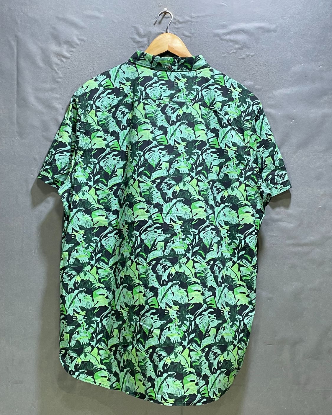 Reef Green Cotton Shirt For Men XX Large | Preloved Labels