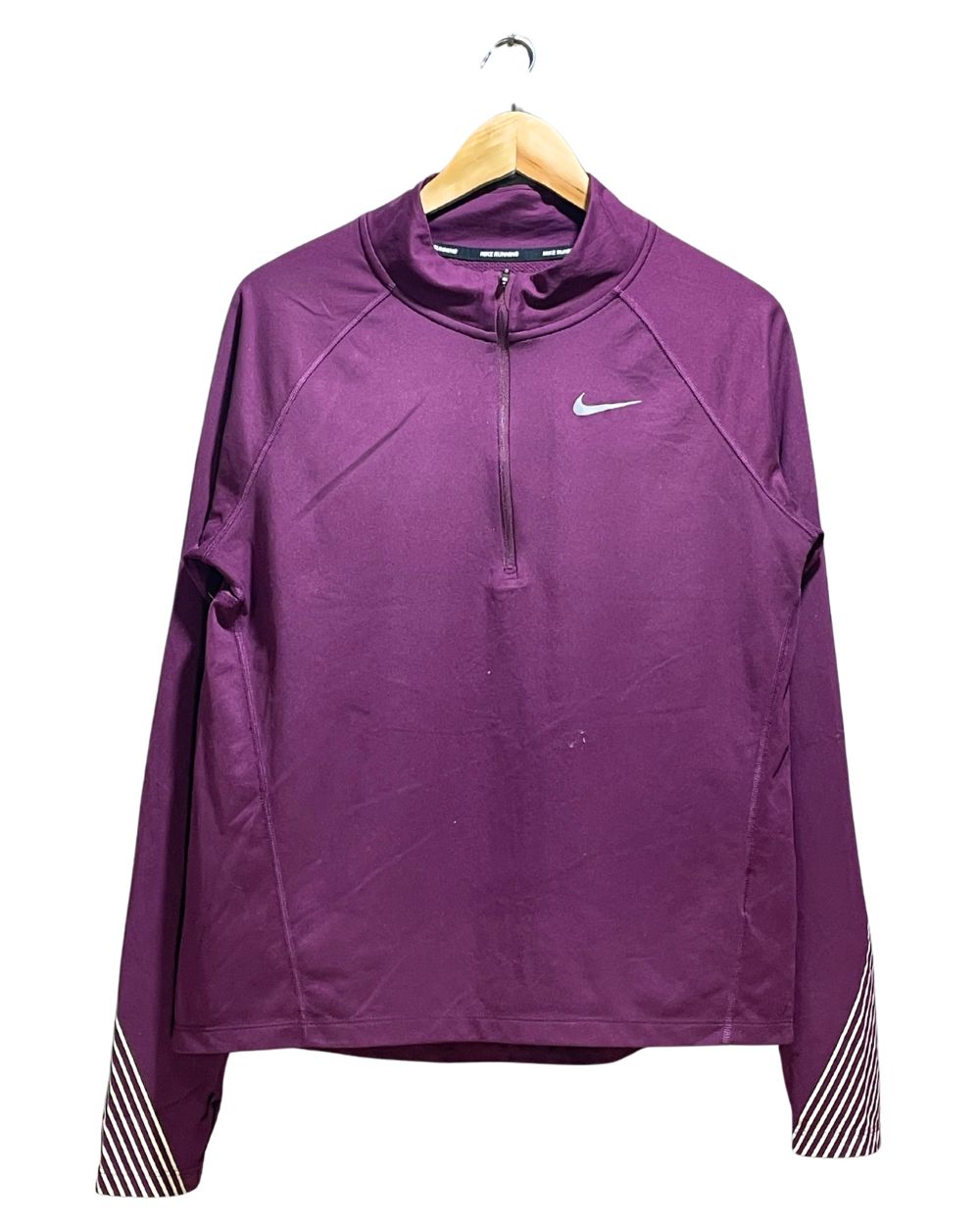 Nike Purple For Men Sports T Shirt L | Preloved Labels