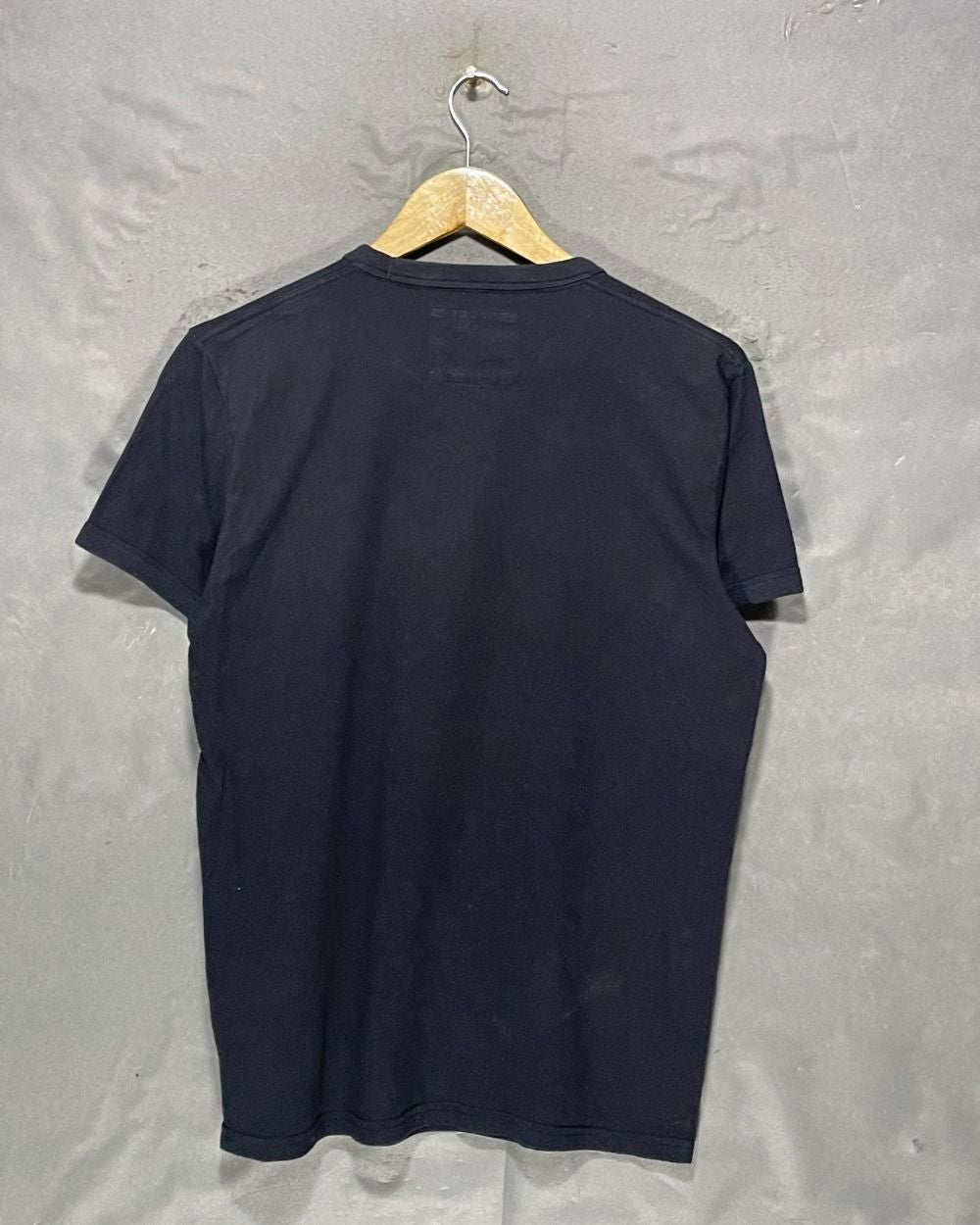 Hollister Black T Shirt For Men Small