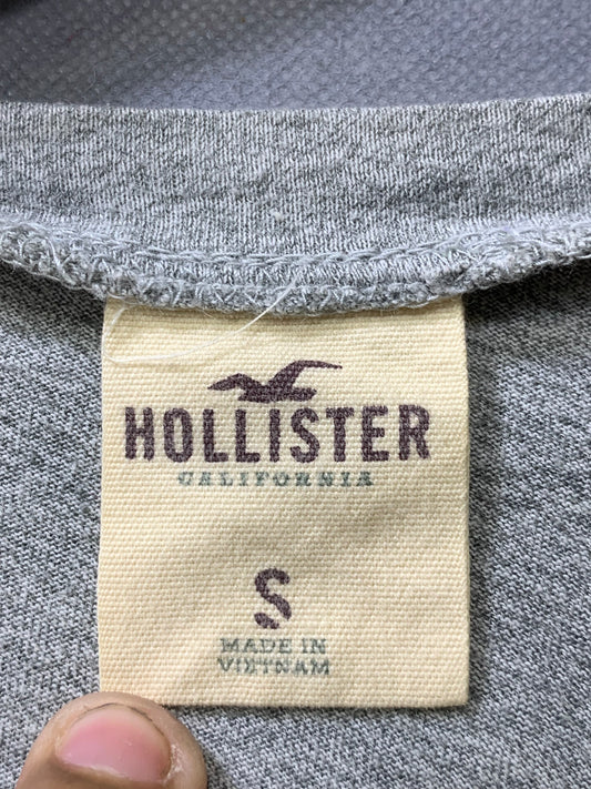 Hollister Gray Cotton For Women T Shirt S