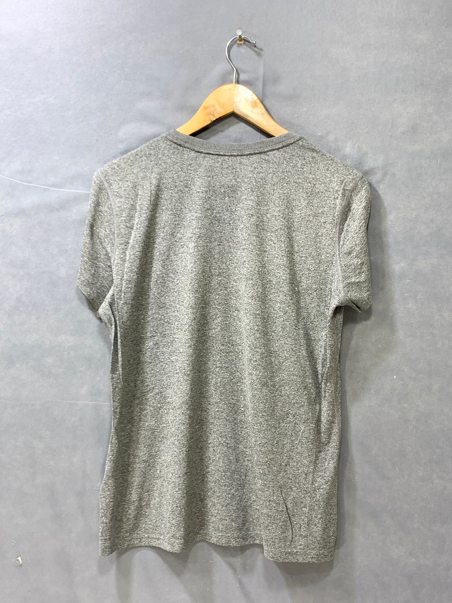 Nike Dri Fit Gray Sports For Women T Shirt L