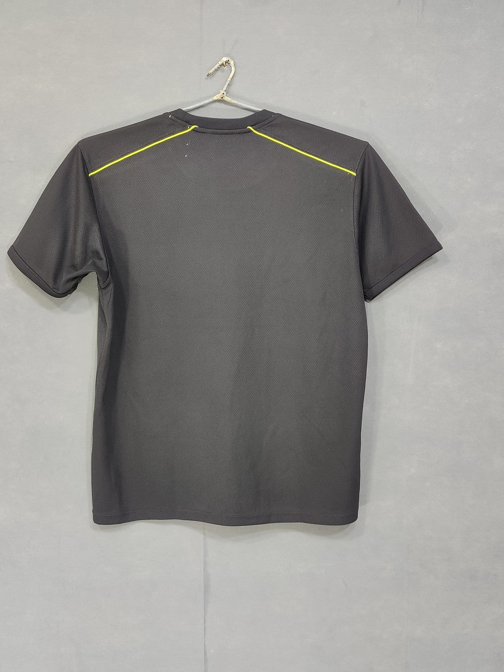 Uniqlo Dry Branded Original For Sports Men T Shirt