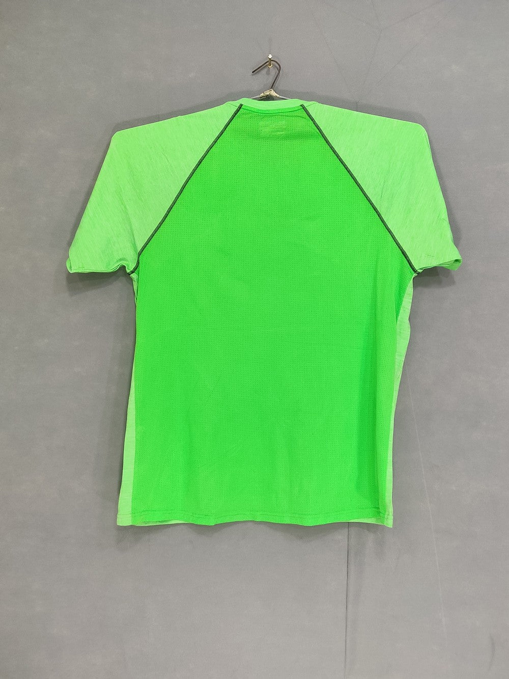 Under Armour Branded Original For Sports Men T Shirt
