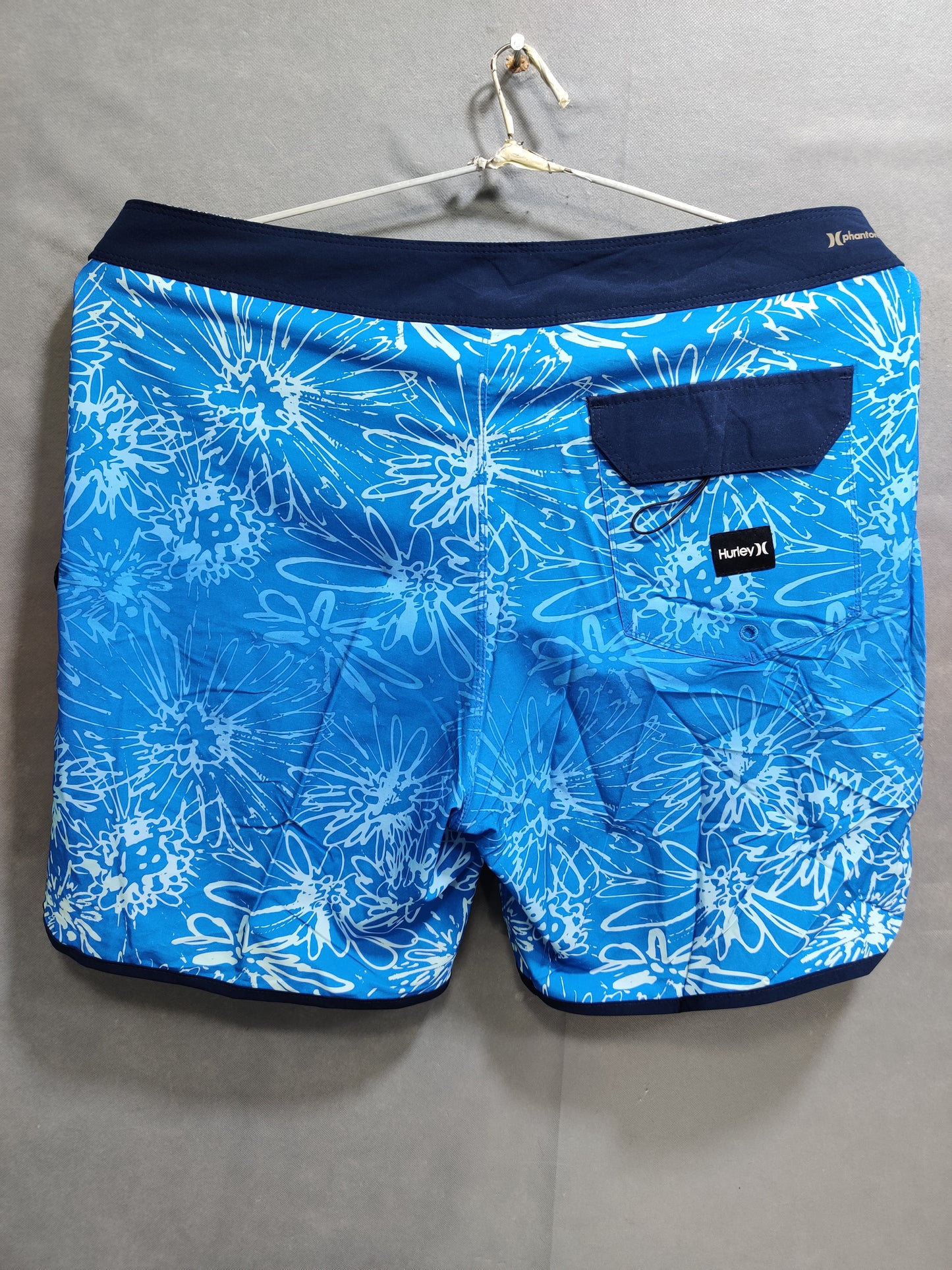 Hurley Blue Polyester Short For Men M
