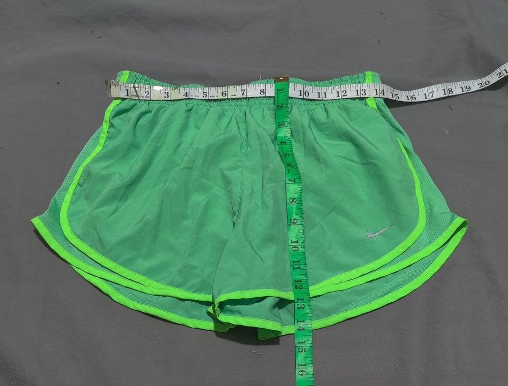 Nike Dri Fit Women Green Sport Short
