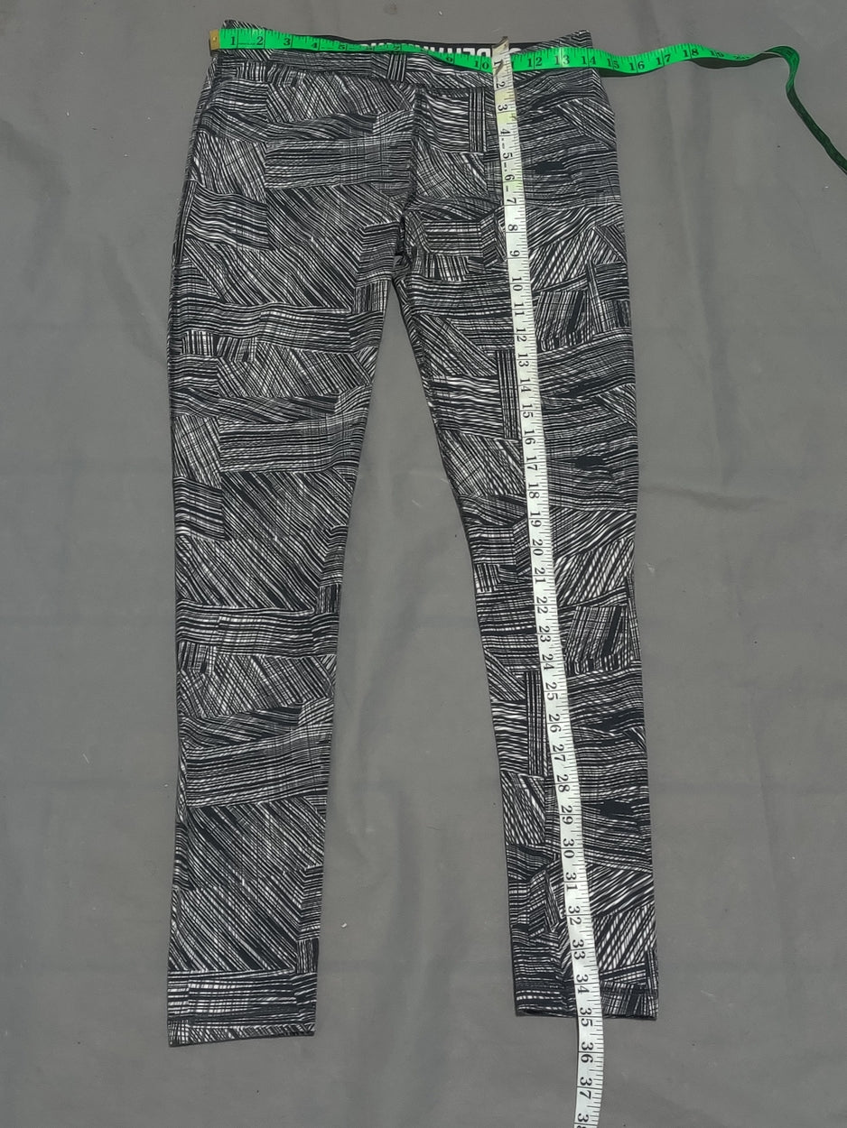 Under Armour Women Black Sport Tights