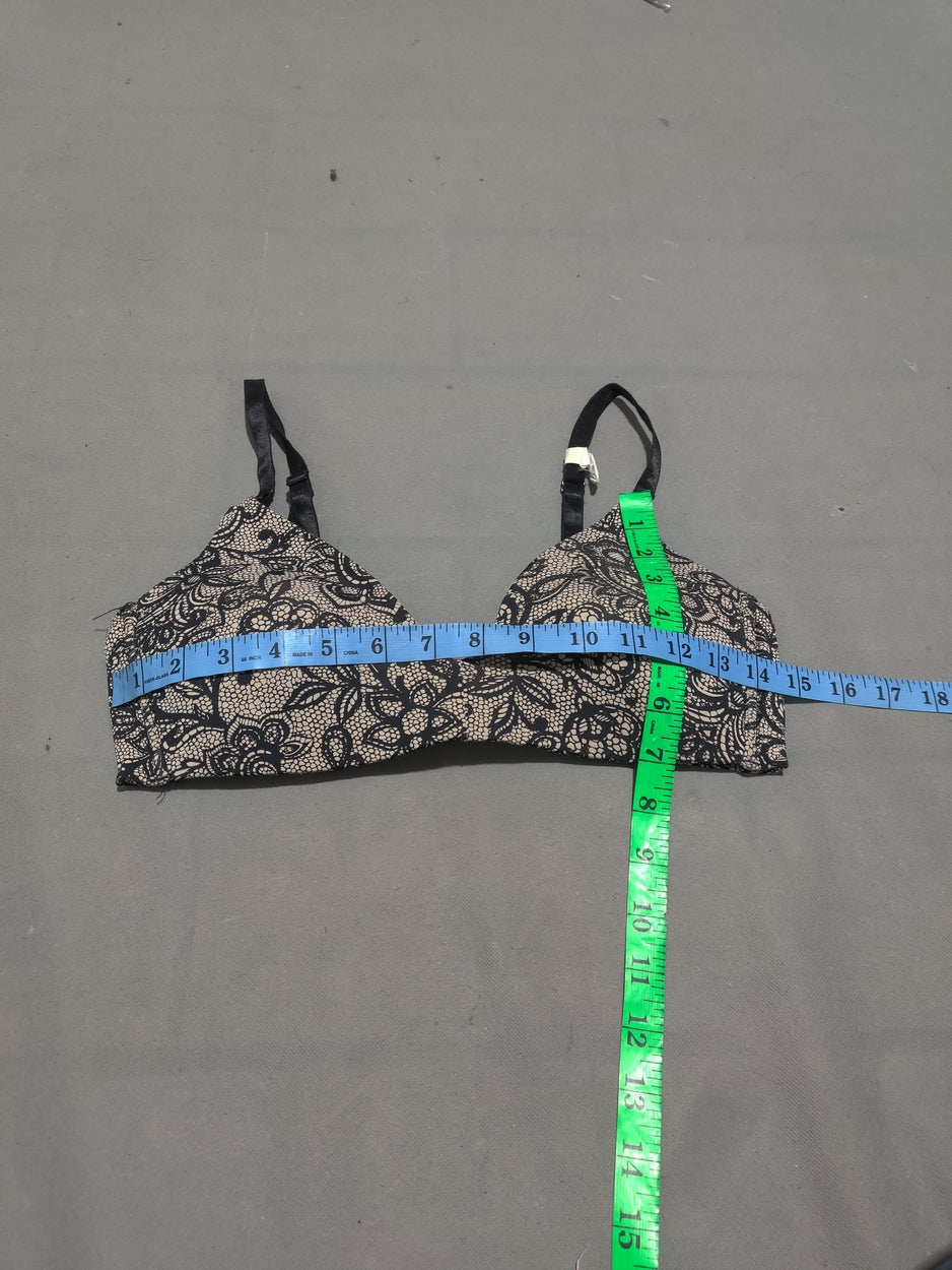 Motherhood Women Black Sport Bra
