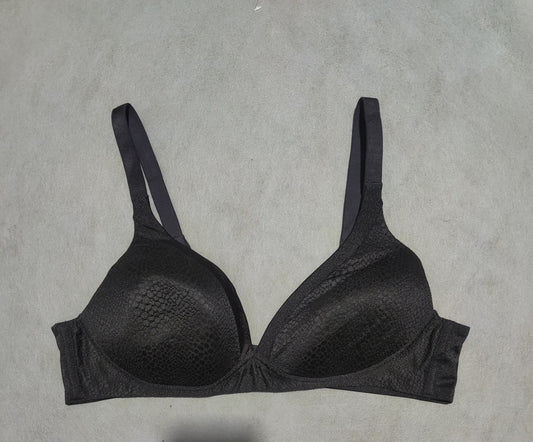 Warner's Women Black Sport Bra