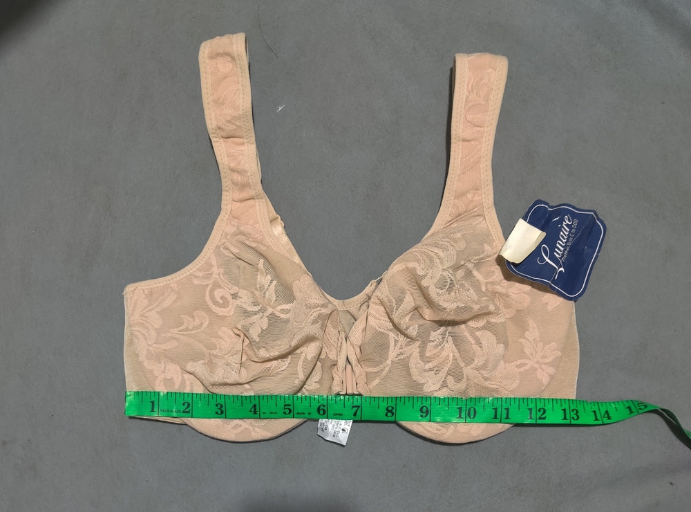 Lunaire Women Cream Sport Bra 38D L