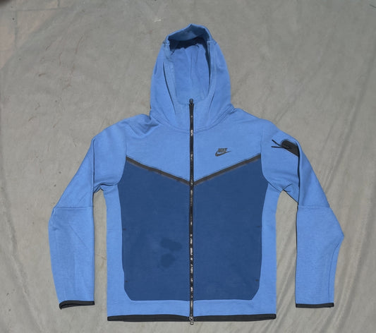 Nike Men Cotton Blue Zipper M