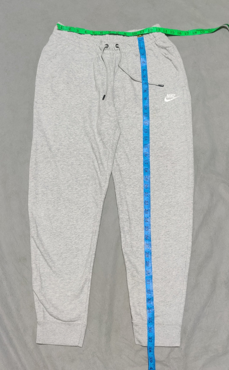 Nike Men Cotton Gray Trouser M