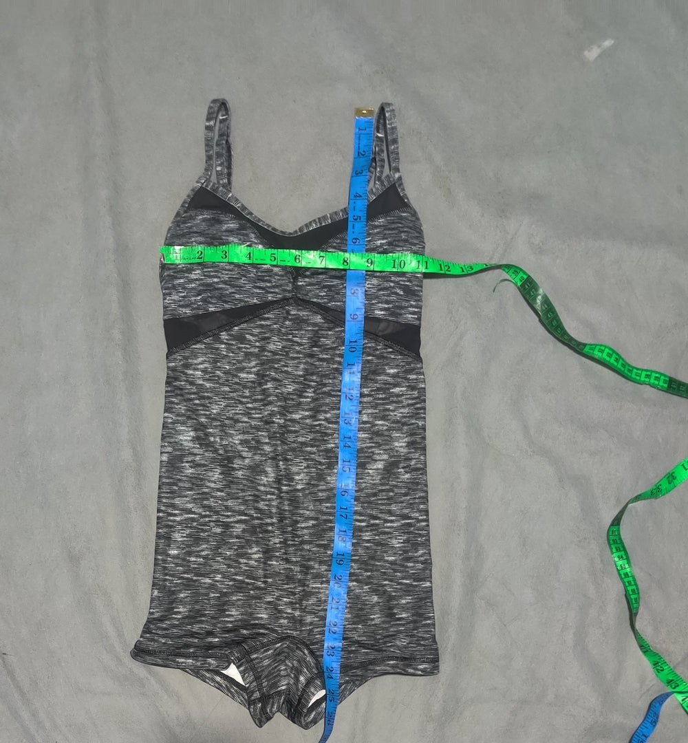 Lululemon Women Gray Sport Bra M