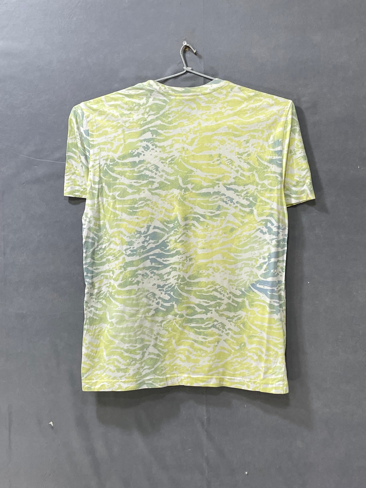 H&M Yellow Cotton T Shirt For Men Small
