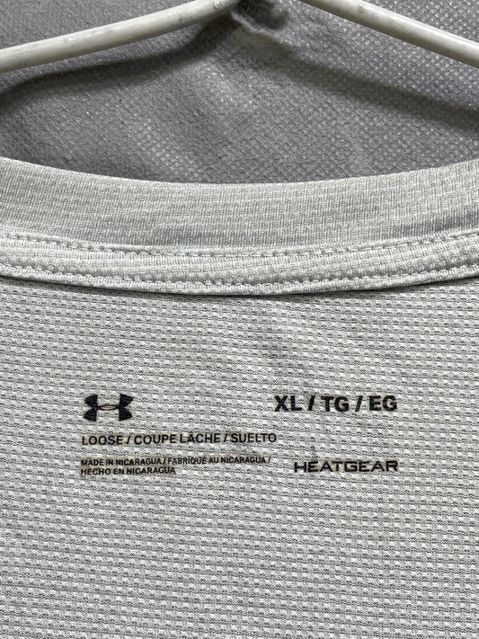 Under Armour Gray Sports For Men T Shirt L