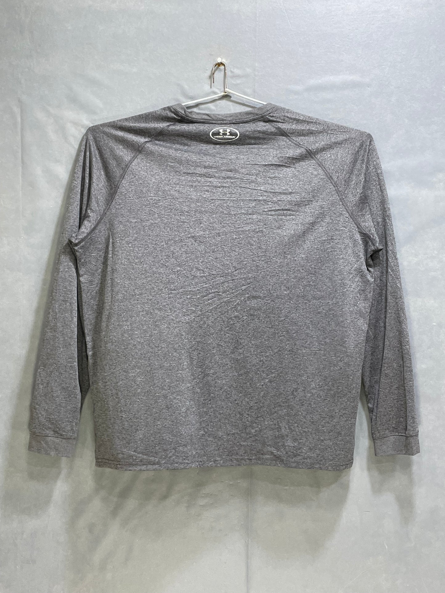 Under Armour Gray Sports For Men T Shirt L