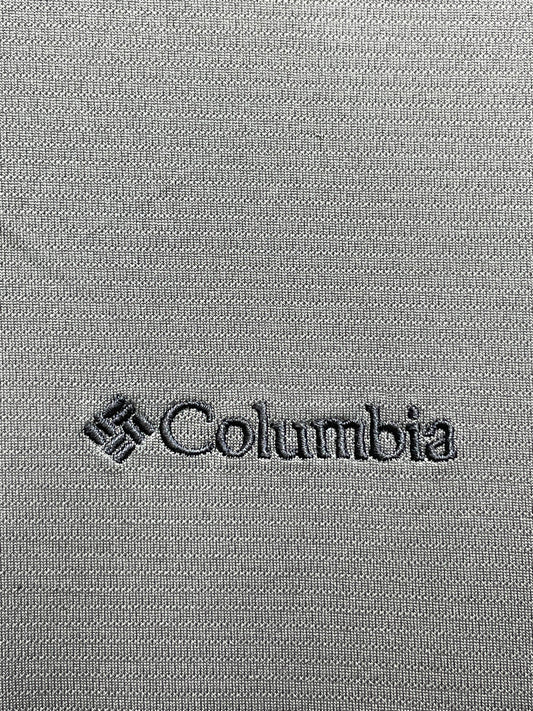 Columbia Gray Sports For Men T Shirt L