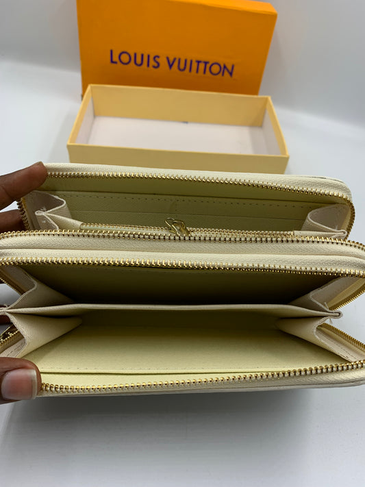 L.V Brand PU Leather Stylish For Woman Wallet Double Chain