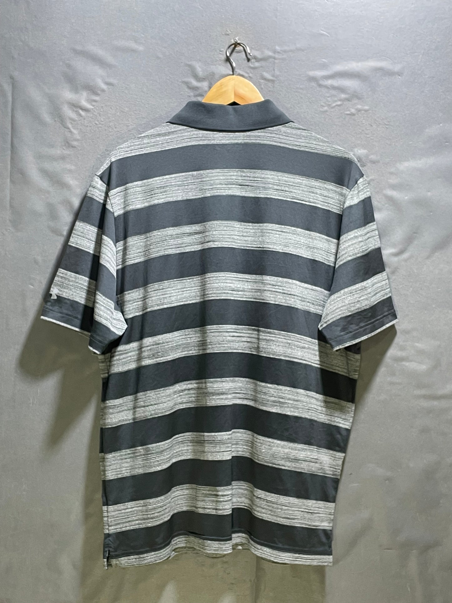 Under Armour Gray Polo T Shirt For Men Large | Preloved Labels