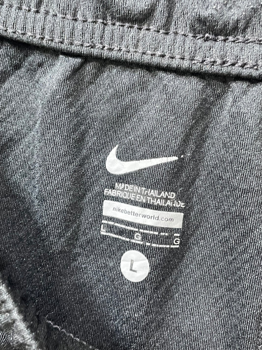 Reebok Black Sports Short For Men L