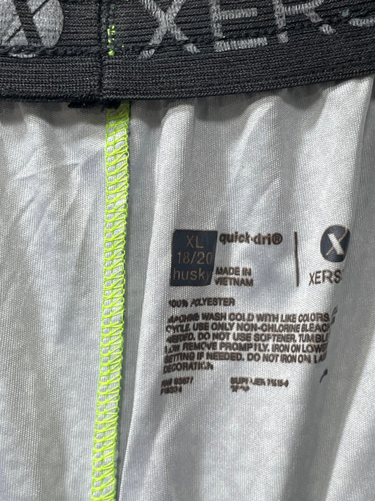 Xersion Green Sports Short For Men M