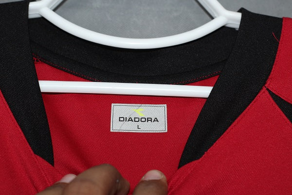 Diadora Branded Original For Sports Men T Shirt | Preloved Labels