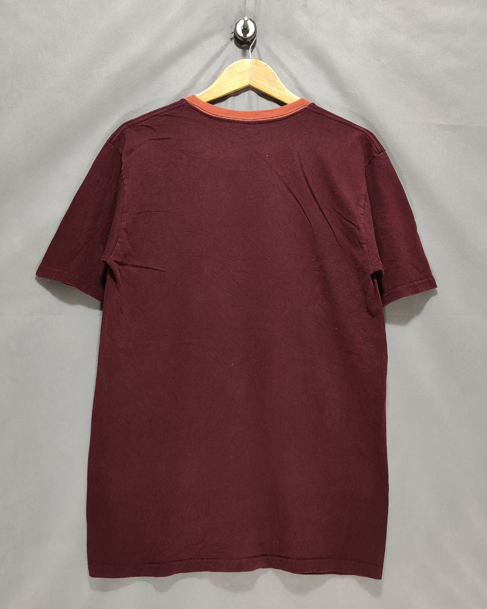 Jan Sport Maroon T Shirt For Men M