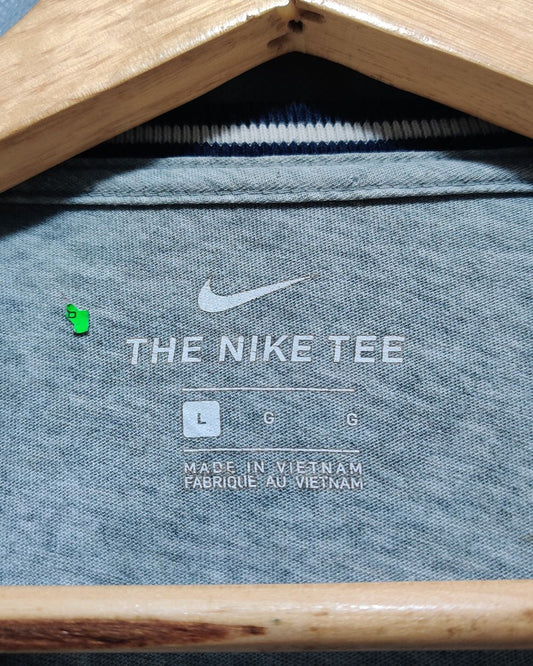 Nike Gray T Shirt For Men L