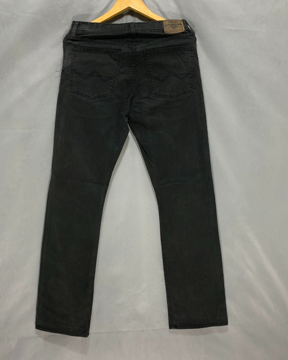 Wrangler Black Jeans For Men M