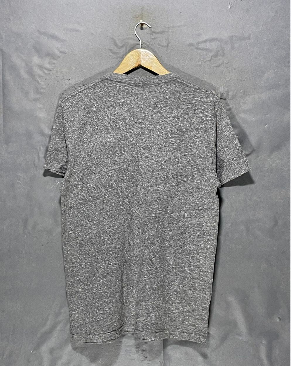 Hollister Gray T Shirt For Men X Small