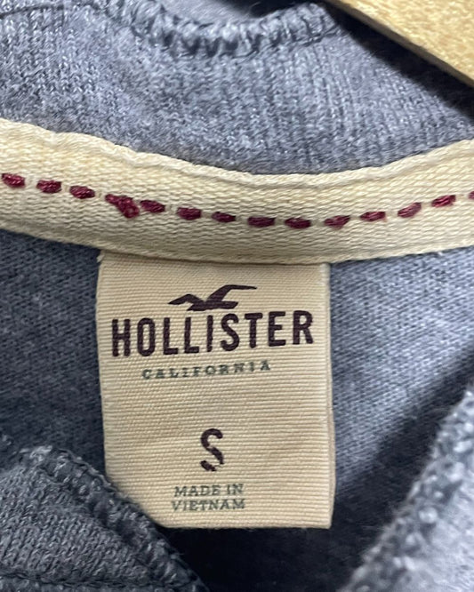Hollister Gray T Shirt For Men Small