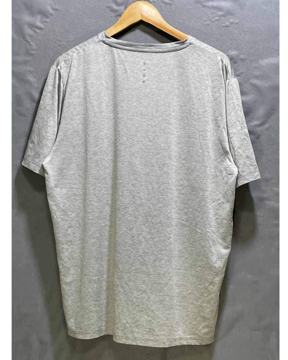Reebok Gray Sport For Men T Shirt L | Preloved Labels