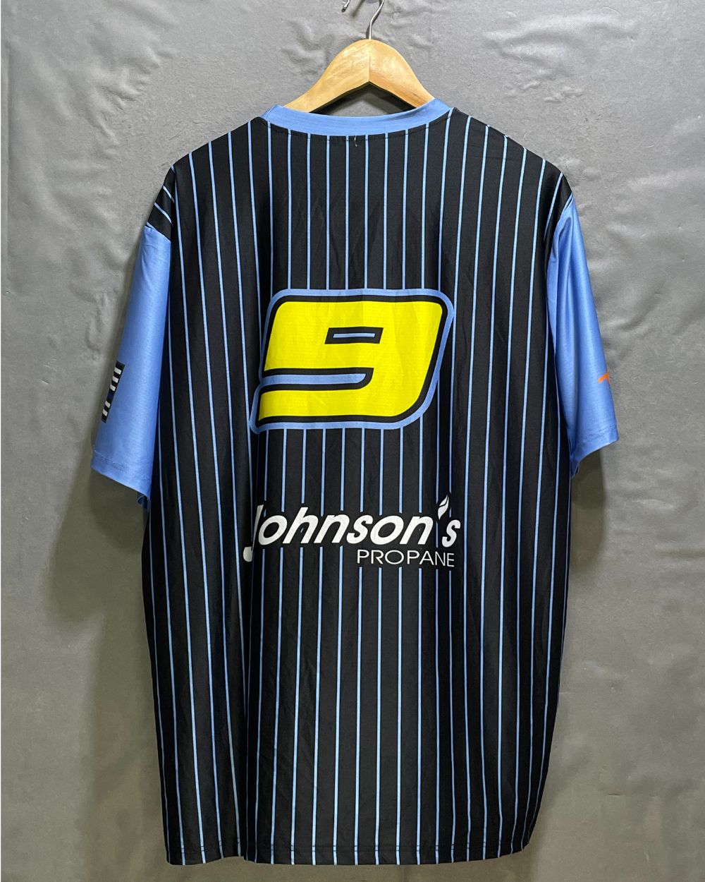 CSN Blue For Men Sports T Shirt Large | Preloved Labels