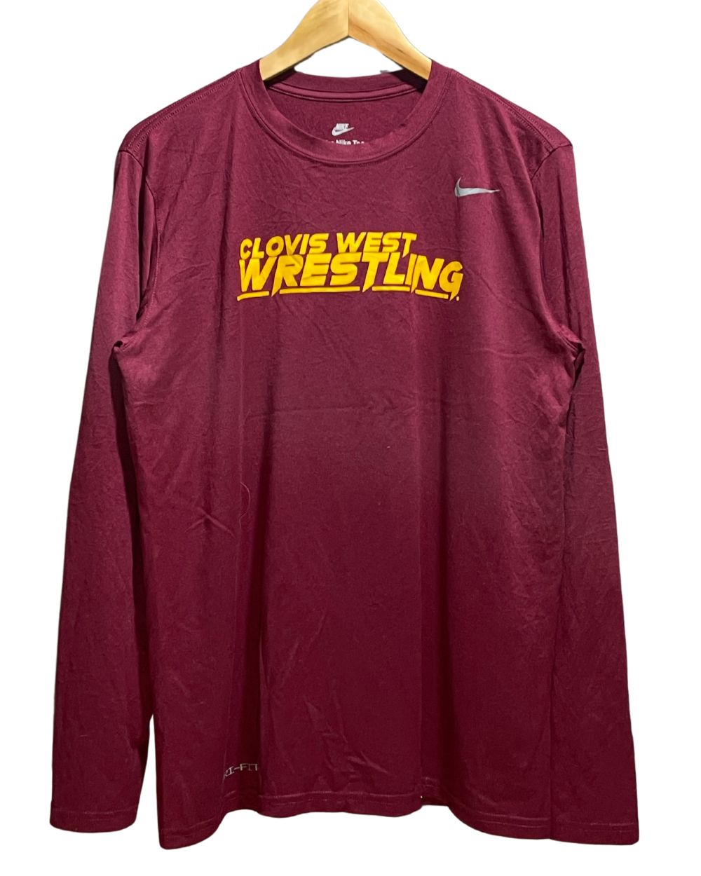 Nike Maroon For Men Sports T Shirt Large | Preloved Labels