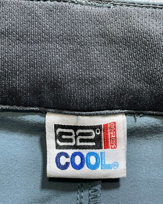 32 Cool Gray Cotton Short For Men L | Preloved Labels