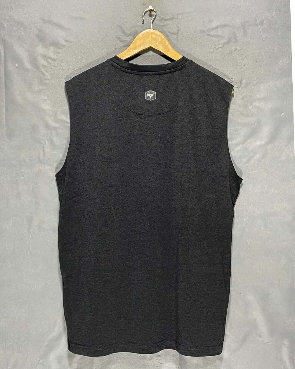 Tapout Gray Sports T Shirt For Men L | Preloved Labels