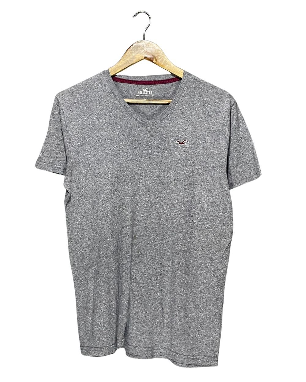 Hollister Gray T Shirt For Men Medium