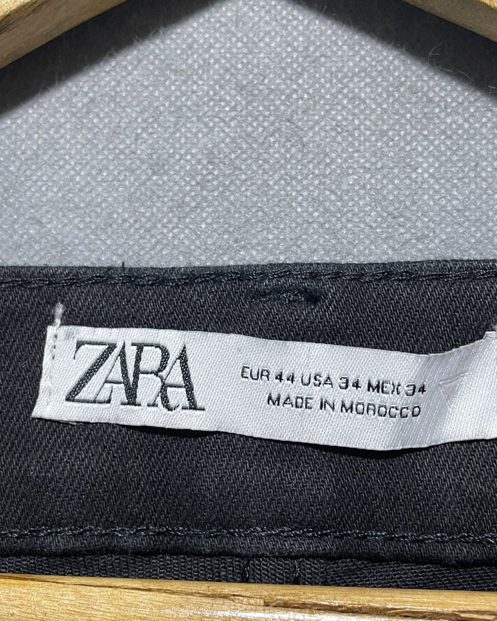 Zara Black Jeans For Men Large