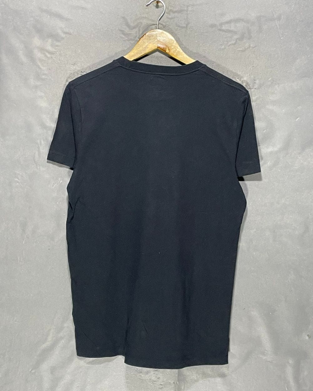 Abercrombie Black T Shirt For Men Small