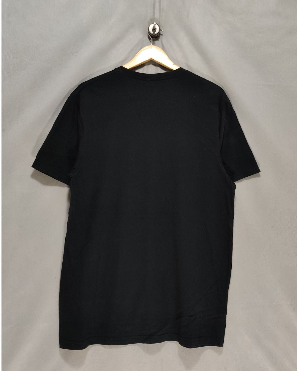 Preloved Labels Black T Shirt For Men Large