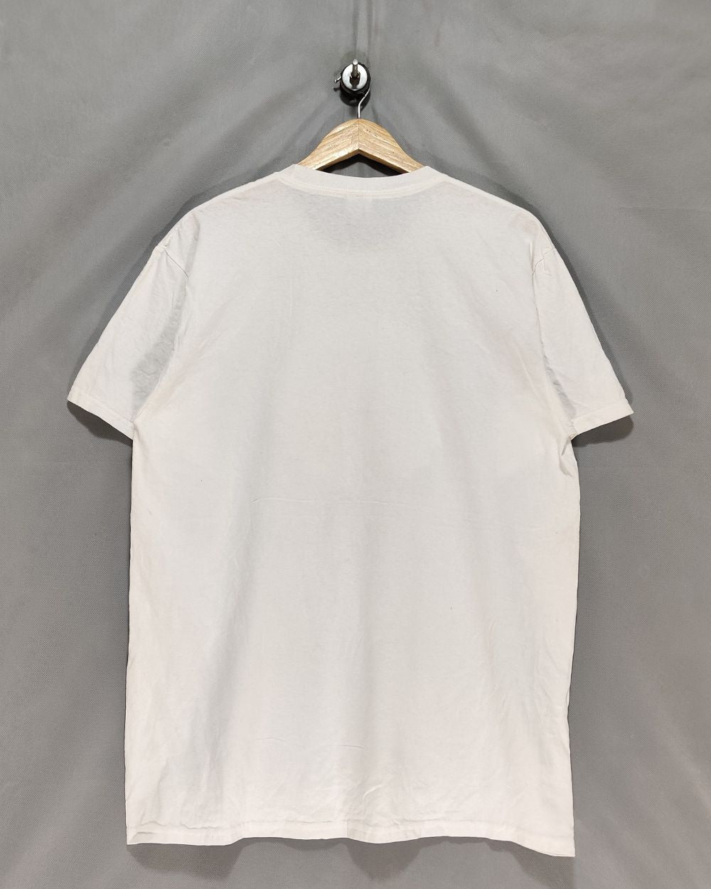 Authentic White T Shirt For Men Large