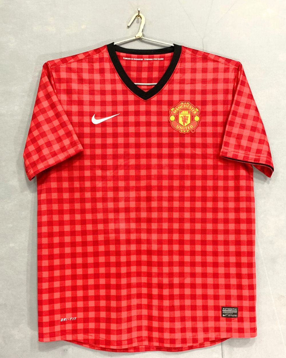 Nike Branded Original For Sports Men T Shirt