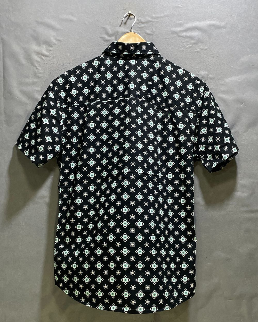 Original Use Black Cotton Shirt For Men M | Preloved Labels