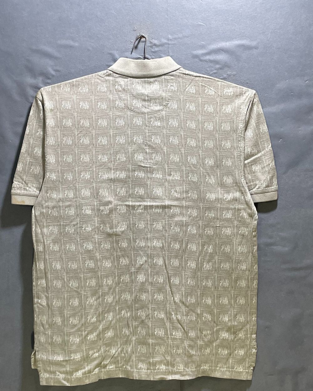 Izod Cream Polo T Shirt For Men L | Preloved Labels