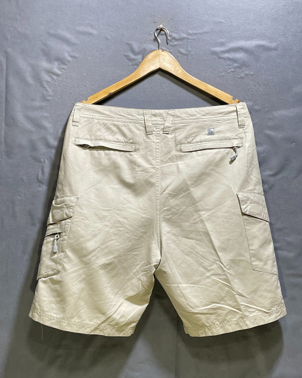 Quick Silver Cream Cotton Short For Men M | Preloved Labels