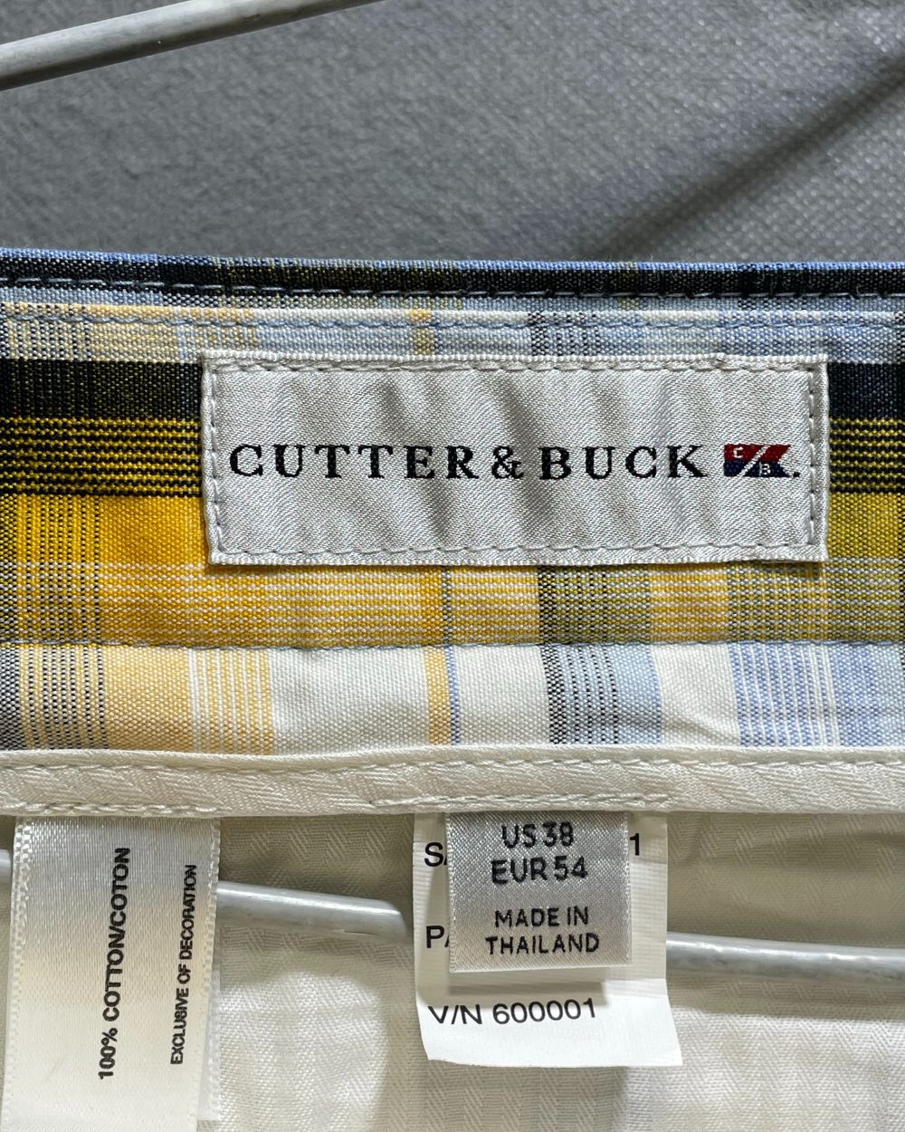 Cutter & Buck Blue Cotton Short For Men XL | Preloved Labels