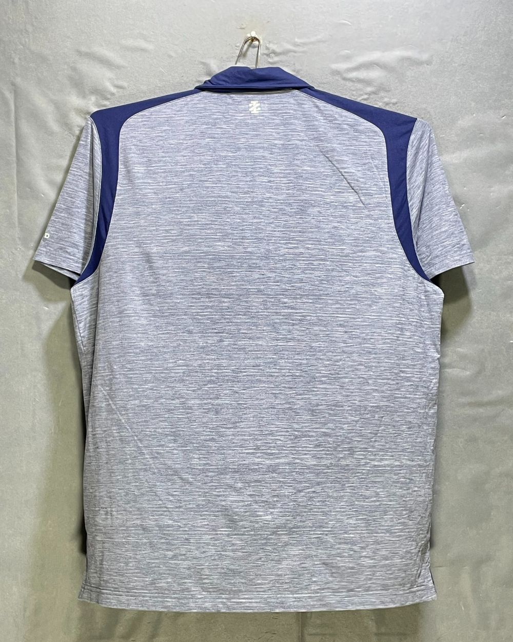 Izod Gray Sport Polo T Shirt For Men XL | Preloved Labels