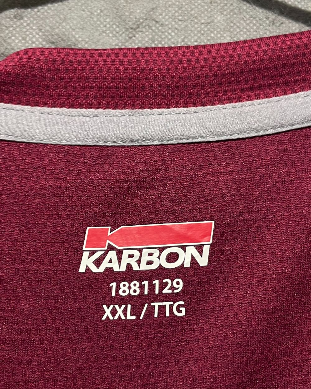 Karbon Black Sports T Shirt For Men M | Preloved Labels